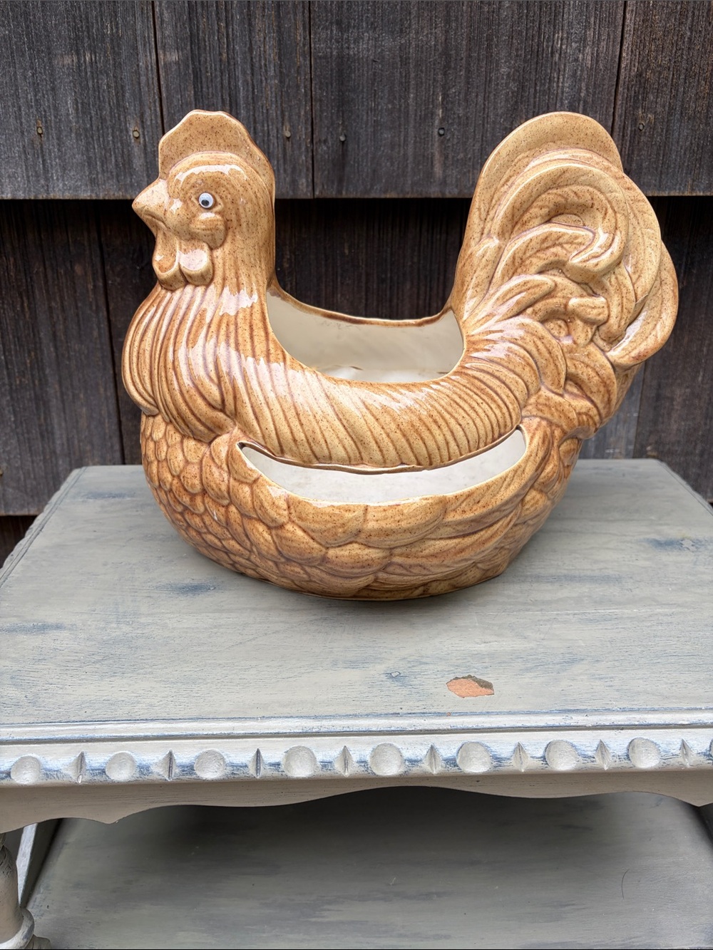 Vintage 1976 Large Ceramic Hen Planter in Speckled Tan Glaze